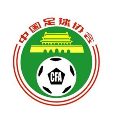 战报03:45比甲安德莱赫特2-1亨克03:45意甲罗马2-0那不勒斯04:00荷乙FC埃因霍温2-2阿贾克斯青年队04:30葡联杯波尔图2-1雷克索斯今日焦点战预告19:35CBA广东德比将在今晚上演，宏远上一场客战输给上海，球队近期4战2负，近况并不理想，且他们还在上一战当中遭遇周琦伤退的打击，而深圳内线拥有沈梓捷+萨林杰，本场比赛广东主战内线将会迎来巨大考验。